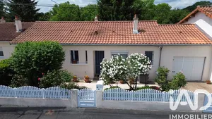 Maison à Parthenay (79200)