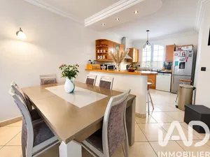 Traditional house in Drancy (93700)