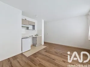 Apartment in Mennecy (91540)