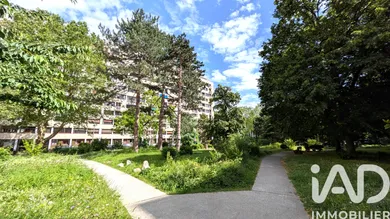 Apartment in Antony (92160)