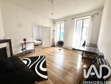 Apartment in Sens (89100)