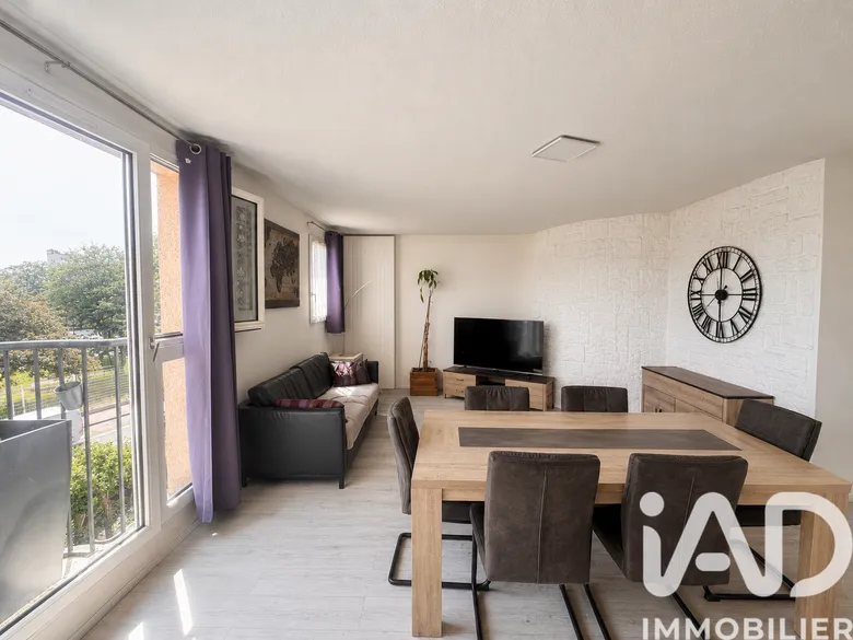 Appartement 4 pièces 85 m² · à Le Plessis-Robinson · 85 m² · 385 000 €