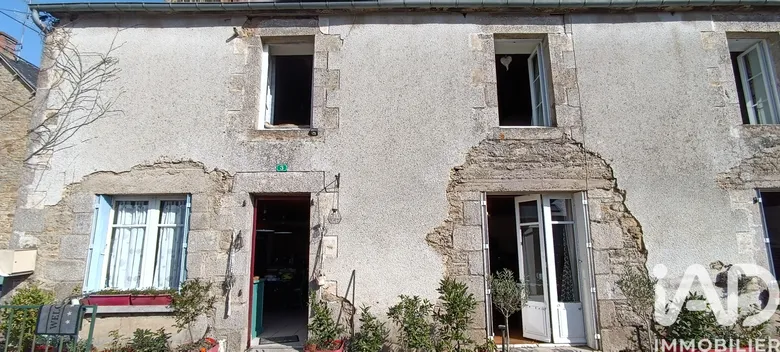 Maison 5 pièces 140 m² · à Mohon · 139,8 m² · 145 000 €