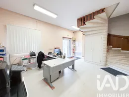 Office in Saint-Pierre-lès-Nemours (77140)