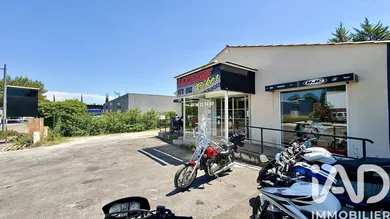 Divers Commerces à Uzès (30700)