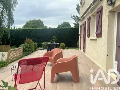 Maison traditionnelle à Marines (95640)