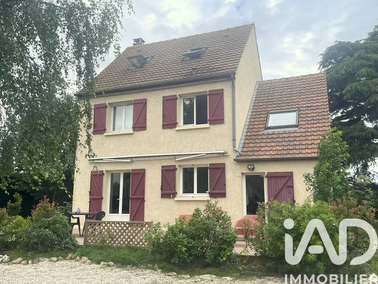 Maison 7 pièces 116 m² · à Marines · 116 m² · 312 000 €