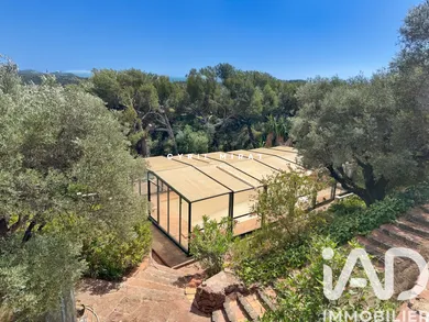 Maison à Toulon (83200)