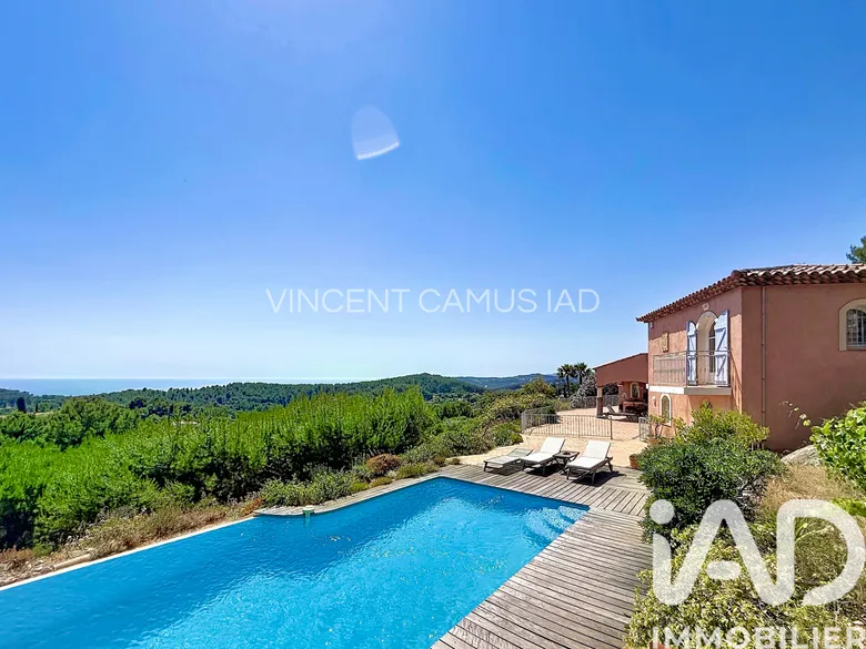 Maison 6 pièces 240 m² · à Sanary-sur-Mer · 240 m² · 1 740 000 €
