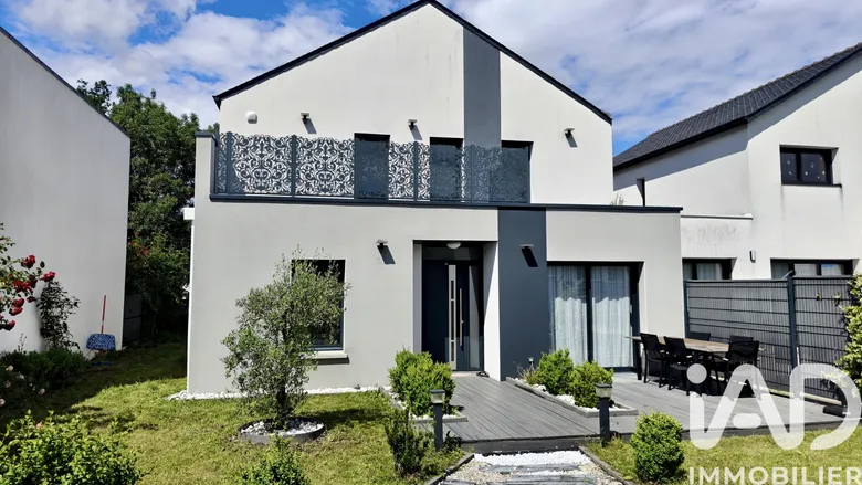 Maison 5 pièces 125 m² · à Couëron · 125 m² · 476 800 €