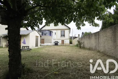 Maison à Freneuse (78840)