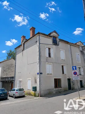 Immeuble à Thiviers (24800)