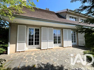 Maison à Saint-Étienne (42100)