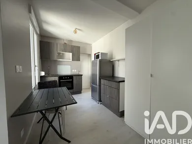 Apartment in Reims (51100)