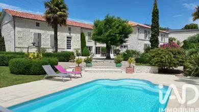 Maison de campagne à Bellevigne (16120)