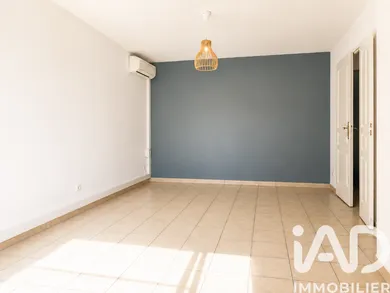 Apartment in Toulon (83000)