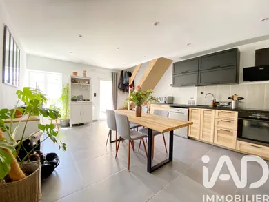 Duplex à Carpentras (84200)