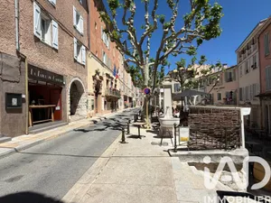 Appartement à La Cadière-d'Azur (83740)