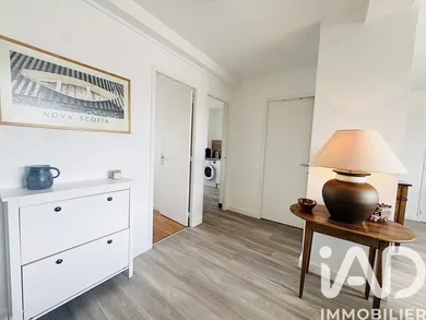 Apartment in Saint-Étienne (42100)