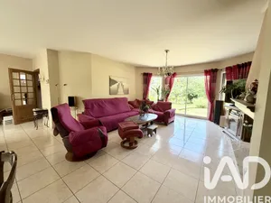 Maison d'architecte à Étiolles (91450)