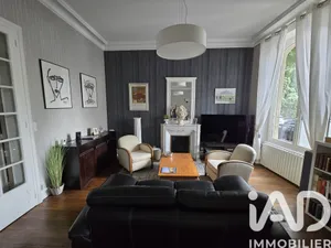 Apartment in Vichy (03200)