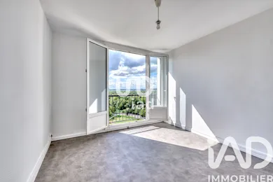Appartement à Noisy-le-Grand (93160)