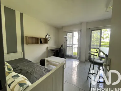 Studio in Les Clayes-sous-Bois (78340)