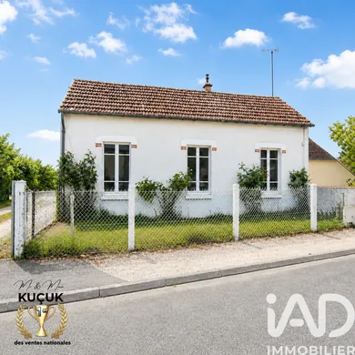 House in Sully-sur-Loire (45600)