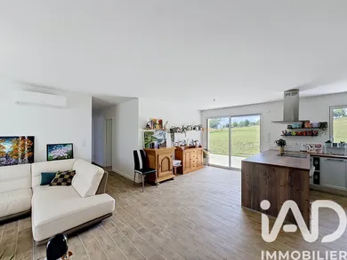 Maison à Château-l'Évêque (24460)