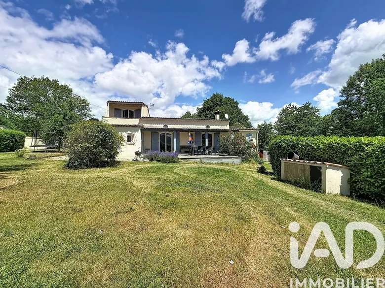 Maison 4 pièces 130 m² · à La Chapelle-Gonaguet · 130 m² · 239 000 €