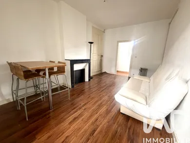 Apartment in Sens (89100)
