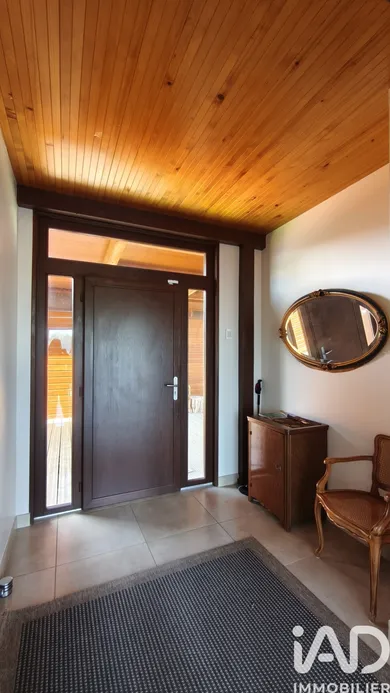 Maison d'architecte à Apinac (42550)
