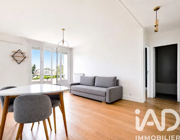 Appartement à Rosny-sous-Bois (93110) photo 2