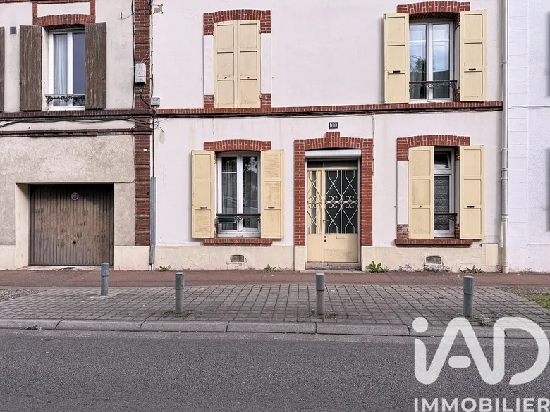 Maison 10 pièces 186 m² · à Mantes-la-Jolie · 186 m² · 399 000 €
