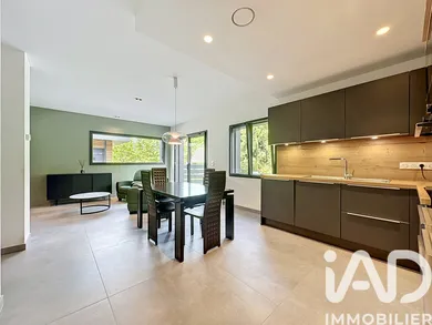 Maison d'architecte à Neuvecelle (74500)