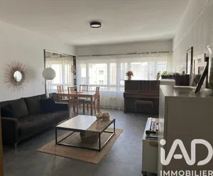 Apartment in Reims (51100)
