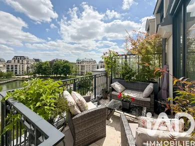 Duplex in Clamart (92140)