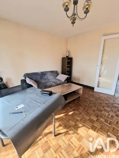 Apartment in Melun (77000)