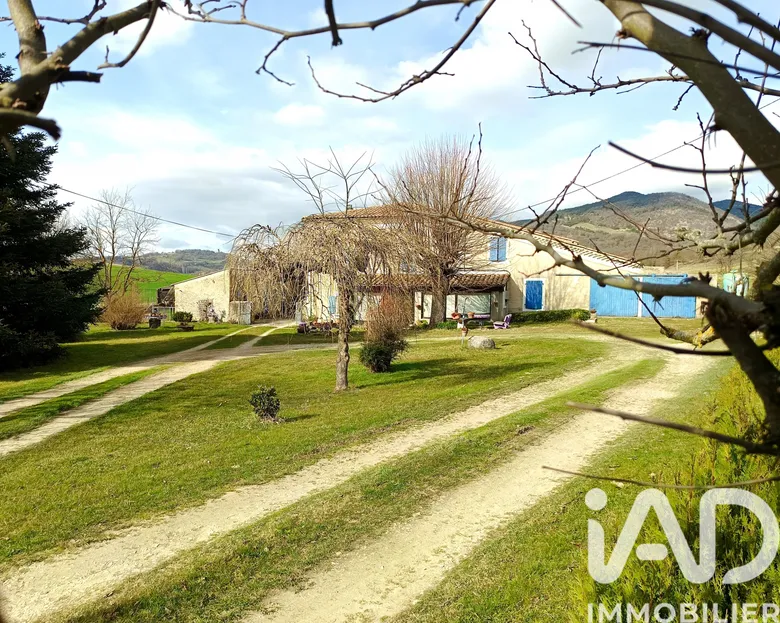 Maison 8 pièces 170 m² · à Bourdeaux · 170 m² · 380 000 €
