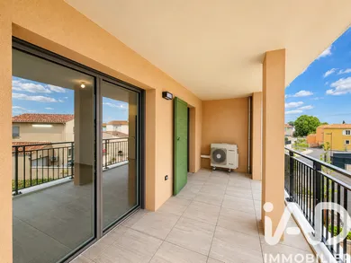 Appartement à Sarrians (84260)