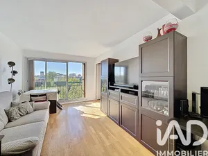 Apartment in Antony (92160)