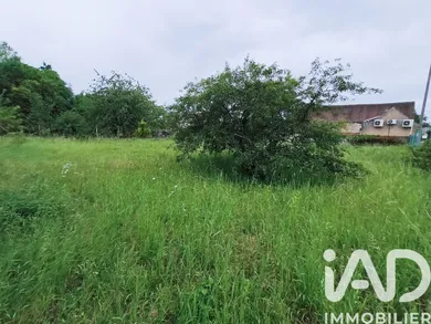 Building plot in Vinneuf (89140)