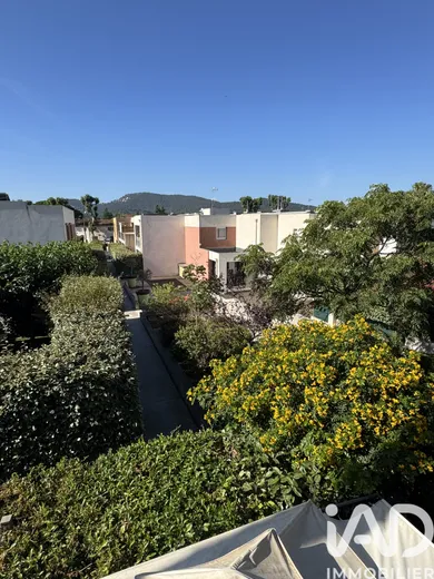 Appartement à Hyères (83400)