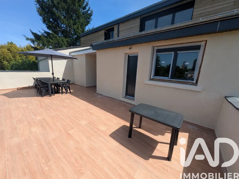 Immeuble 2 pièces 400 m² · à La Chapelle-sur-Loire · 400 m² · 890 000 €