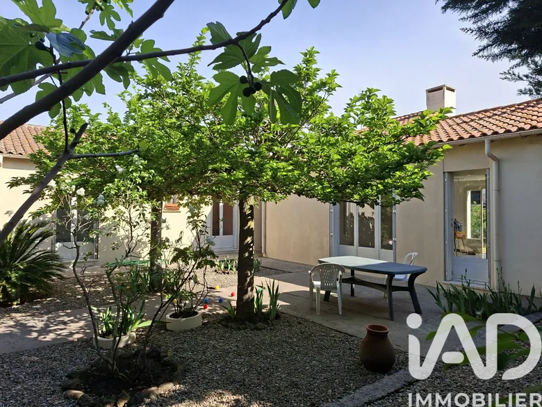 Maison 5 pièces 99 m² · à Agde · 99 m² · 295 000 €