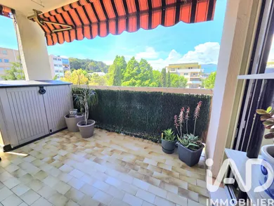 Apartment in Cagnes-sur-Mer (06800)
