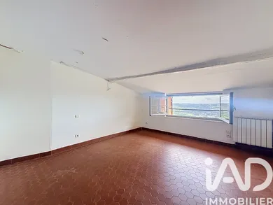Apartment in Grasse (06130)