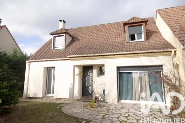 Maison à Issou (78440) photo 2
