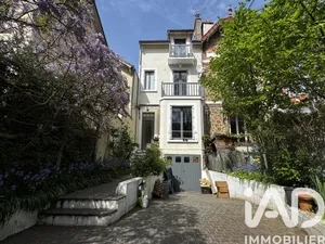 Maison de ville à Garches (92380)