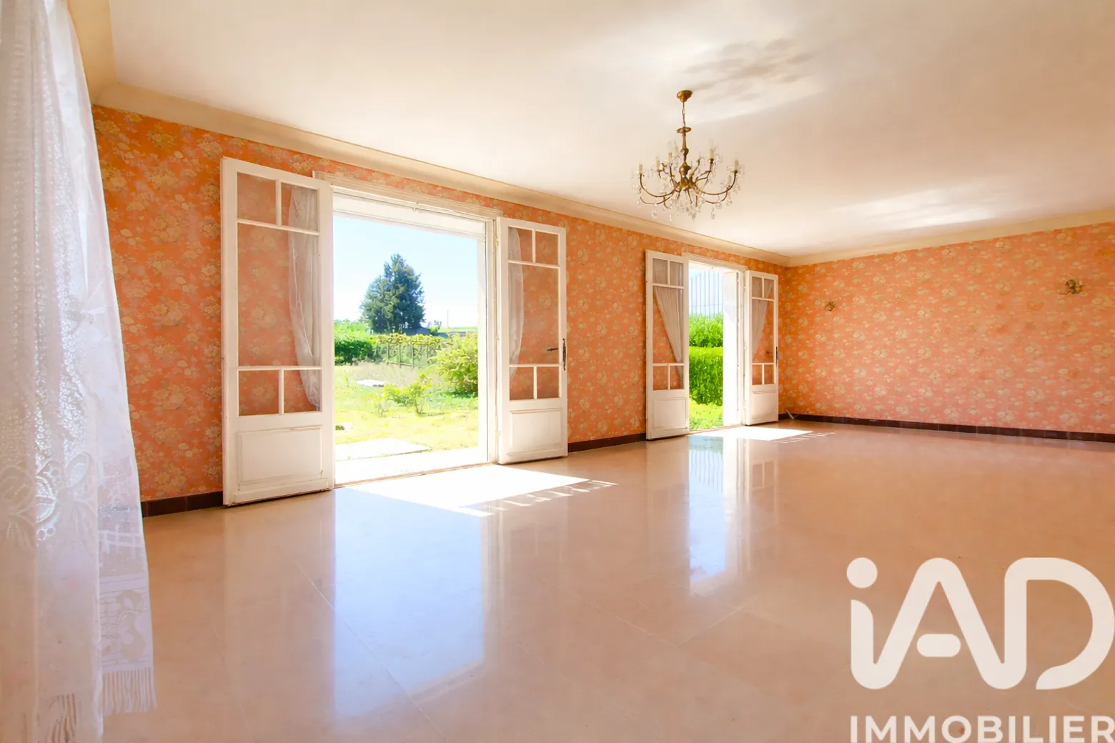 Vente maison à Droue-sur-Drouette (28230) : maison 6 pièces 141 m² - 2013677 — 2